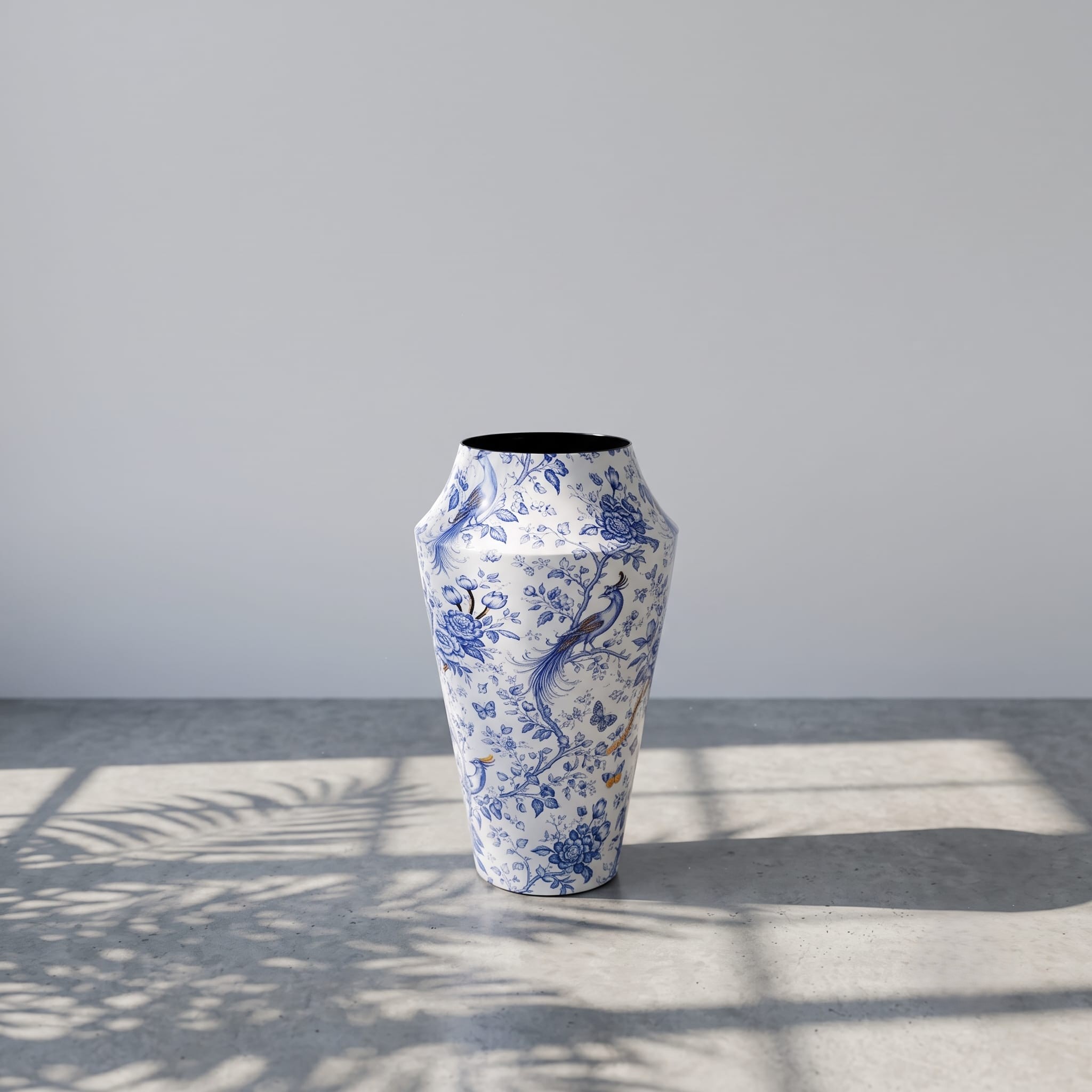 Manor Vase